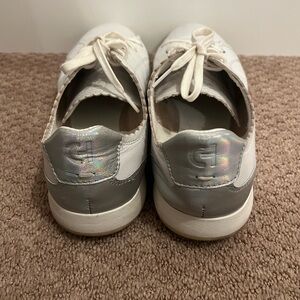 Women’s Cole Han Sneakers Size 11